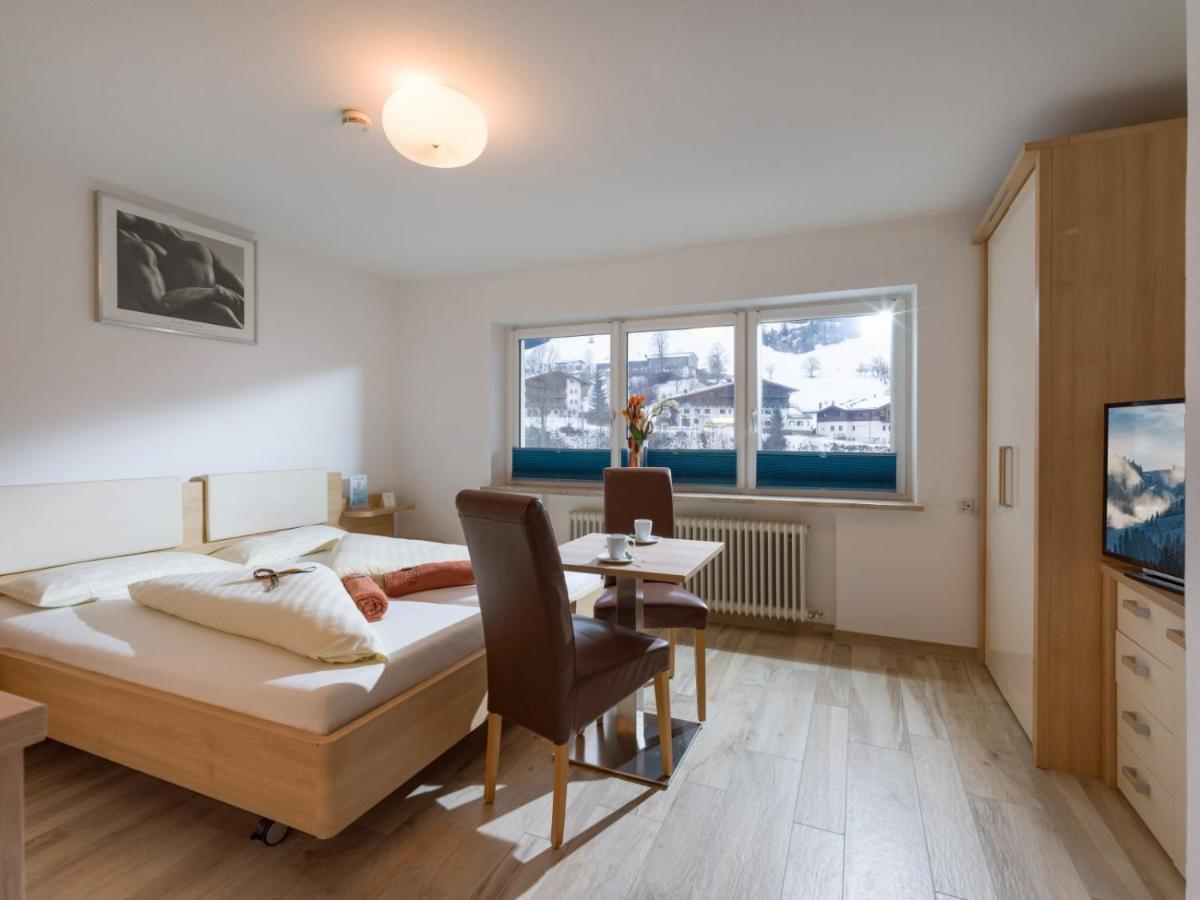 Haus Romeo Alpine Gay Resort - Men 18+ Only Scheffau am Wilden Kaiser Bagian luar foto